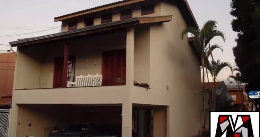 Vendo casa condomínio metalúrgicos 3 dormitórios 3 vagas.