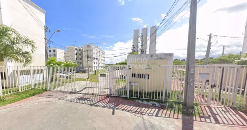 Apartamento 2/4 em condomínio - Abrantes - Camaçari