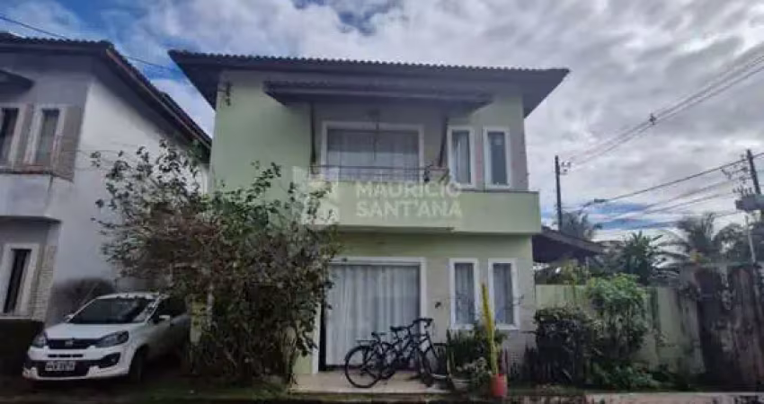 Casa 4/4, sendo 2 suítes em condomínio - buraquinnho