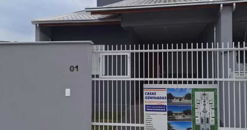 Casa com 3 quartos à venda na Avenida Nereu Ramos, 668, Itacolomi, Balneário Piçarras
