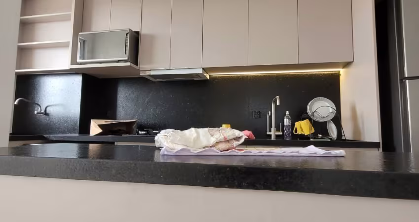 APARTAMENTO A 170 METROS DA PRAIA NO CENTRO DE BALNEARIO PIÇARRAS