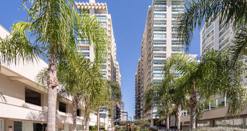 APARTAMENTO COM TRES QUARTOS PE NA AREIA