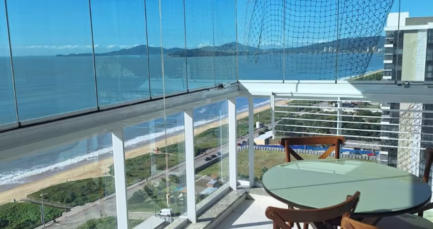 APARTAMENTO PÉ NA AREIA COM TRES QUARTOS SENDO UMA SUITE FRENTE MAR
