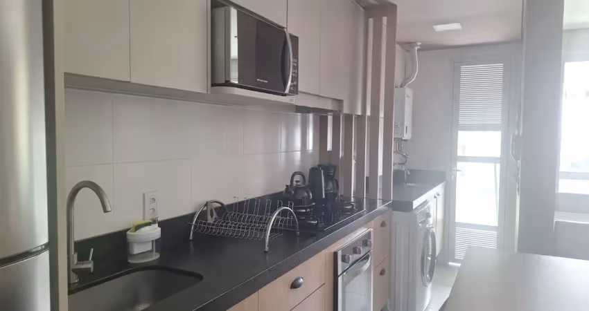 Apartamento pé na areia , finamente mobiliado e decorado com uma mega estratura de lazer