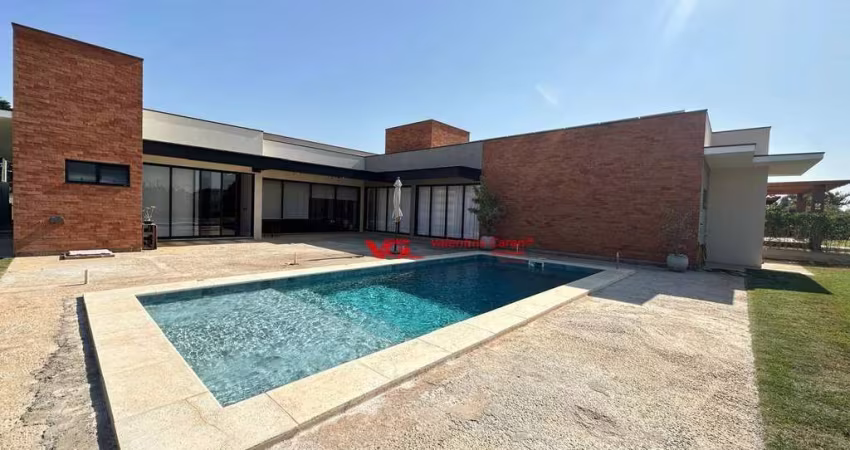 Casa nova, térrea e moderna com 4 suítes à venda, 390 m² por R$ 2.900.000 - Residencial Primavera - Salto/SP