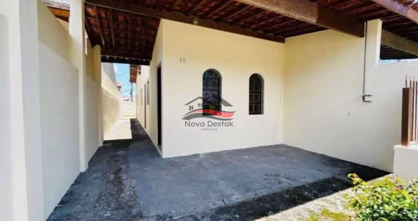 Casa com 2 dormitórios para locação no Poiares - Caraguatatuba-SP