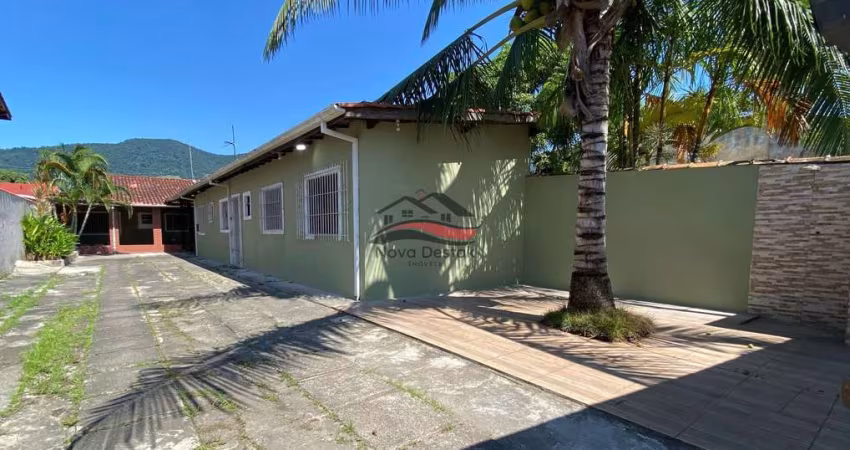 Casa à venda no bairro Canto do Mar - São Sebastião/SP