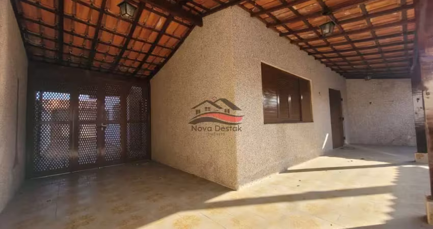Casa com edícula à venda na praia das palmeiras, caraguatatuba-sp