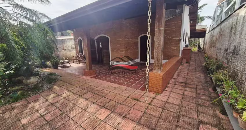 Casa com 3 dormitórios para locação na martim de sá, caraguatatuba-sp