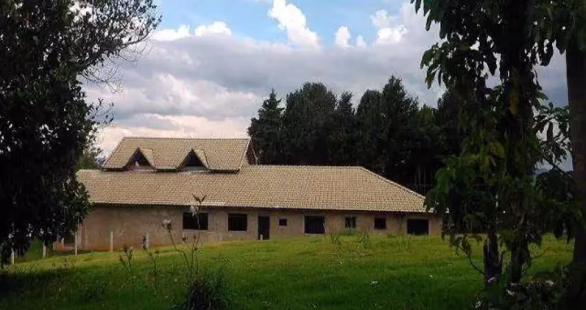 Casa com 4 quartos à venda no Jardim Mirante, Águas de Lindóia 