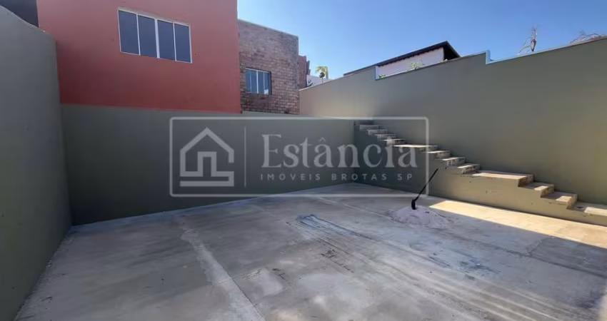 Casa para Venda em Brotas, Planalto, 3 dormitórios, 2 banheiros, 2 vagas