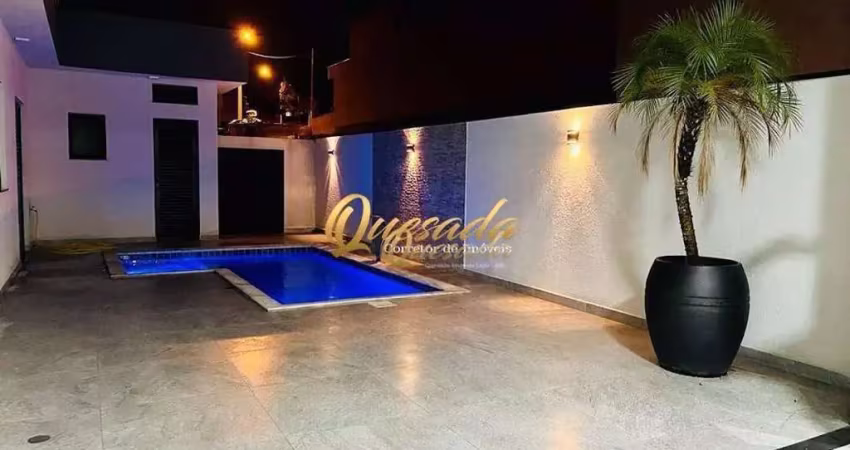 Casa térrea nova, à venda, 3 suítes, piscina, planejados, condomínio piemonte, indaiatuba.