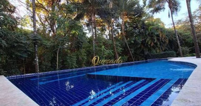 Sobrado à venda, 6 suítes, sauna, piscina, Condomínio Helvetia Country, Indaiatuba.