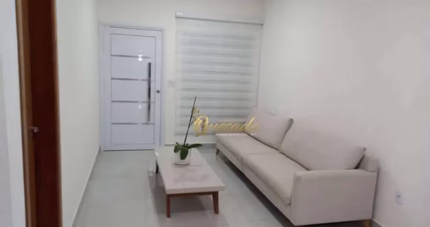 Sobrado à venda, 3 suítes, piscina, planejados, Condomínio Vila Rica, Indaiatuba.