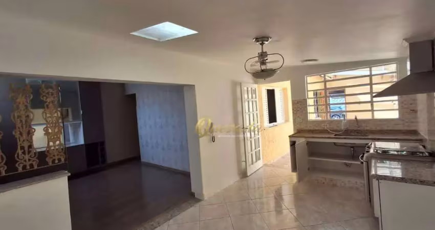Casa térrea à venda, 2 dormitórios, planejados, quintal, centro, indaiatuba.