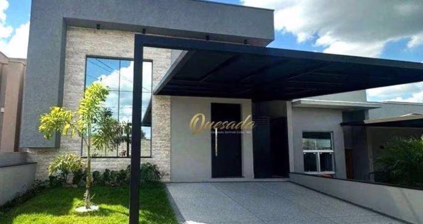 Casa térrea nova, à venda, 3 suítes, planejados, piscina, Condomínio Mantova, Indaiatuba.