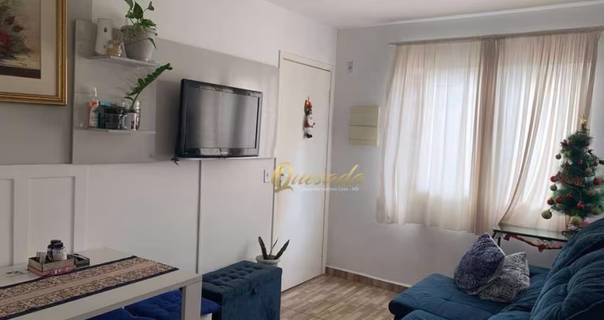 Apartamento térreo, à venda, 2 dormitórios, Condomínio Vitória Régia, Indaiatuba.