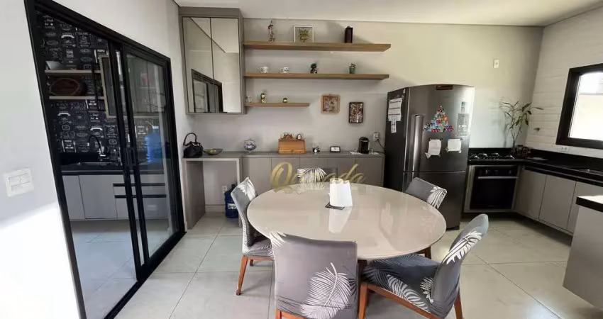 Casa térrea à venda, 3 quartos, 1 suíte, planejados, condomínio vila rica, indaiatuba.