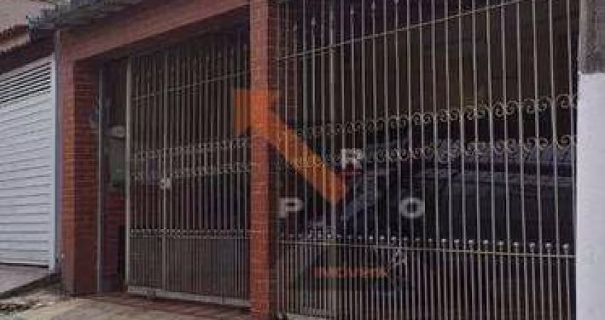 Sobrado Residencial Vila Ema - 3 vagas, 3 dormitórios sendo  1 suíte - Quintal amplo e área com churrasqueira