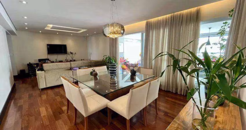 Lindo Apartamento em condomínio Clube na Mooca - Varanda Gourmet 03 Suítes e 04 Vagas de Garagem com Depósito