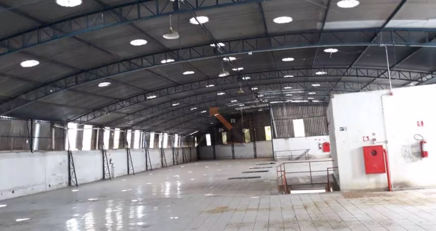GALPÃO-TERRENO-2030M²A.T+4523A.C-2 ELEVADORES-12 VGS CARRO OU 4 CONTAINERS-12 WCS-REFEITÓRIO-ESCRITÓRIO-VÃO LIVRE-COM RENDA MENSAL -ACESSO A MARGINAL