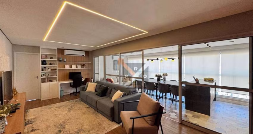 Apartamento Mobiliado  e com Varanda Gourmet na Mooca - 03 Suítes - 03 Vagas com depósito Privativo