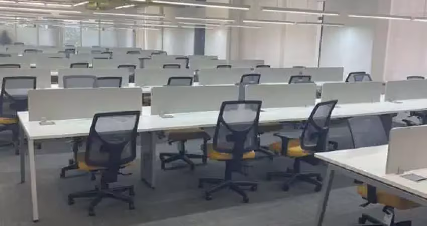 Berrini - laje comercial - 586,65 m² área útil, 04 banheiros e 10 vagas de garagem, mobiliado com: mesas, cadeiras