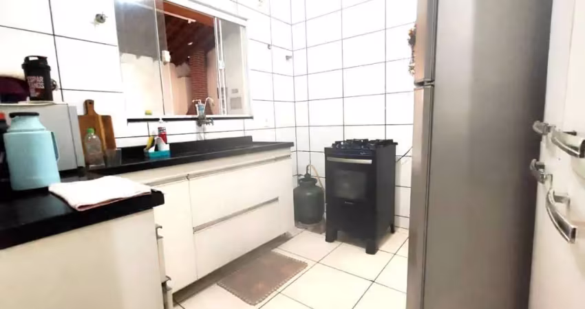 Casa com 2 quartos à venda na Rua Blair Belão, Jardim Portal do Sol, Araras