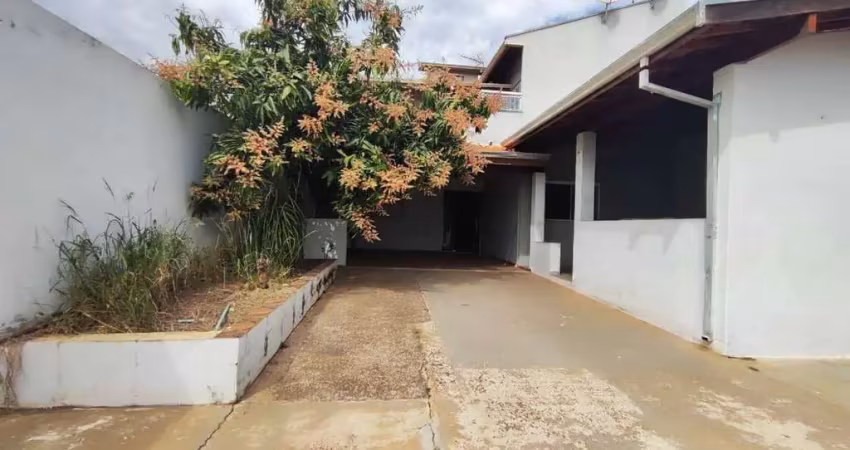 Espaço e tranquilidade você encontra nesta casa incrível de localização muito requisitada em araras sp