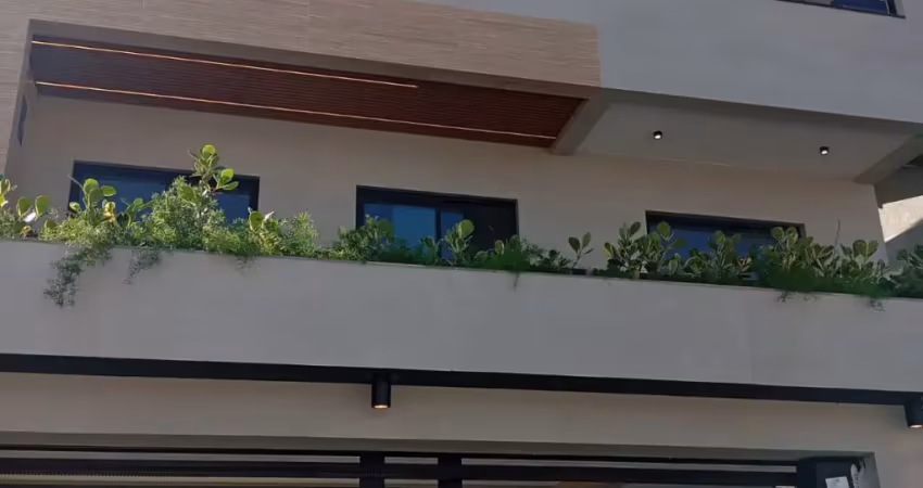 Casa 2 dormitórios em condomínio fechado na guilhermina excelente localização
