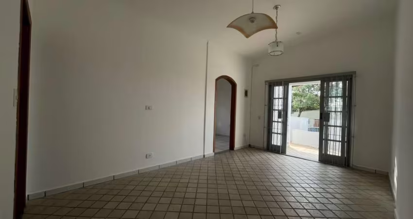 Casa 2 dormitórios para Locação em Atibaia, Jardim Alvinópolis, 2 dormitórios, 1 suíte, 2 banheiros