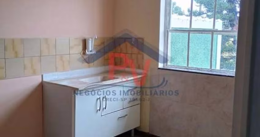 Casa 2 dormitórios para Locação em Atibaia, Jardim Alvinópolis, 2 dormitórios, 1 banheiro