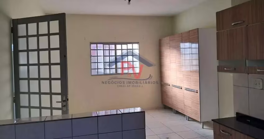 Casa 3 dormitórios para locação em atibaia, jardim dos pinheiros, 3 dormitórios, 1 suíte, 2 banheiros, 3 vagas