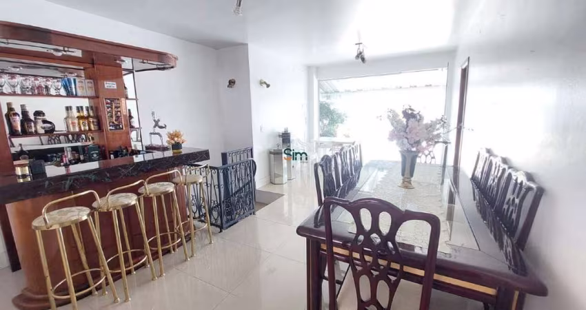 Duplex no Centro a Venda