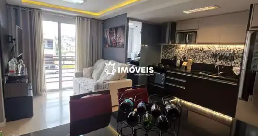 Excelente apartamento com 02 dormitórios no Bairro Bela Vista.