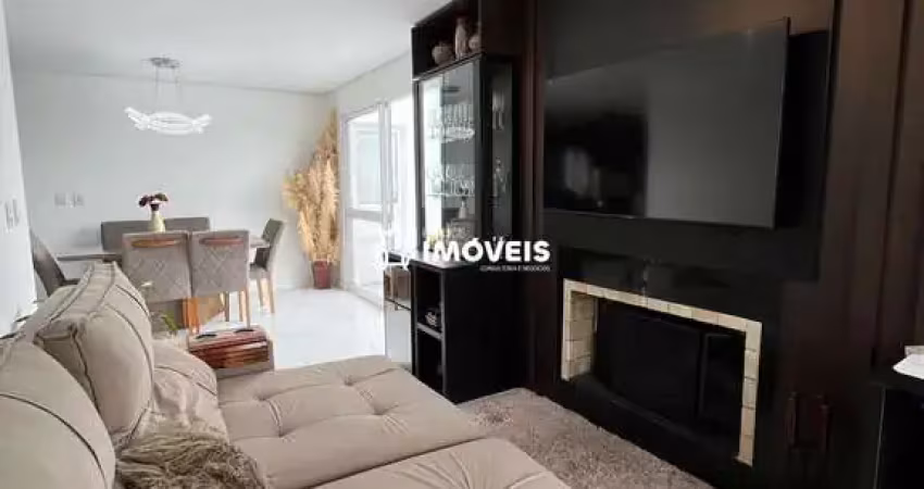Excelente apartamento com 03 dormitórios, 02 sacadas e terraço com vista panorâm
