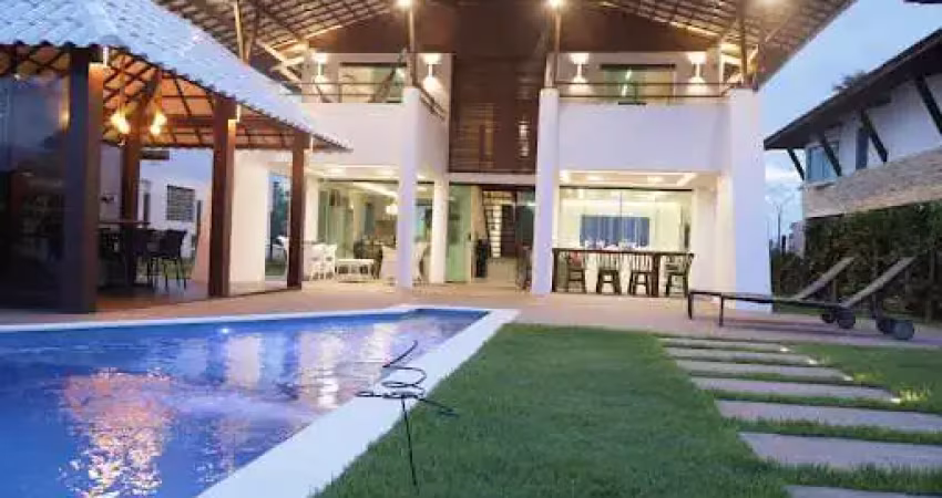 VENDE-SE CASA DE 300m² EM CONDOMÍNIO À BEIRA-MAR DA PRAIA DE MURO ALTO/PE - 5 SUÍTES (2 COM VARANDAS EXCLUSIVAS)