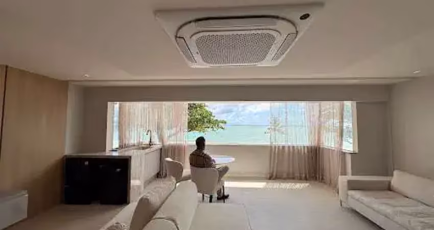 VENDE-SE LINDO APARTAMENTO DE LUXO NA AV. BOA VIAGEM - 3 QUARTOS + DEPENDÊNCIA COMPL . - 200M² - REFORMADO E MOBILIADO