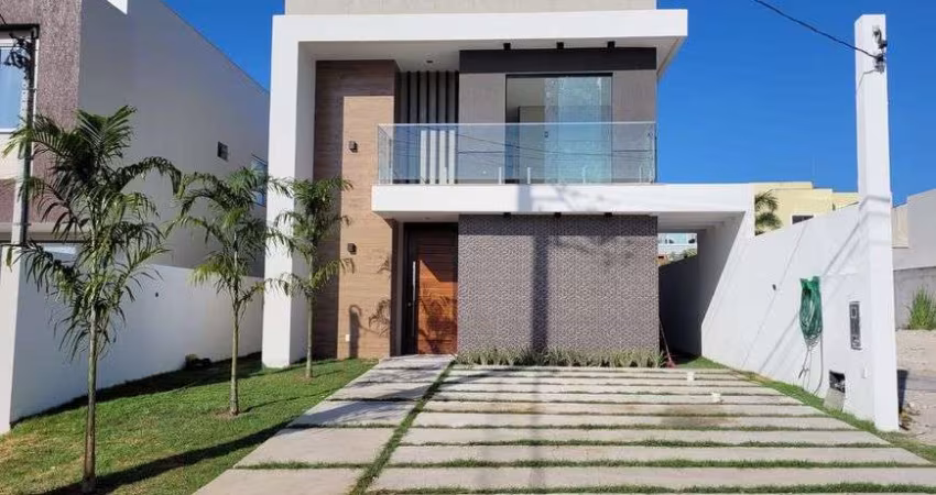 Casa em Camaçari com 4|4, 03G e 190M²