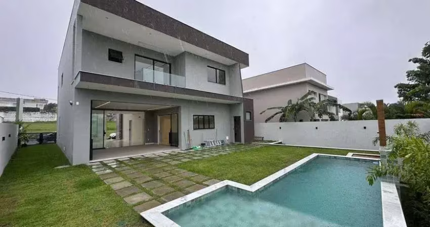 Casa em Alpahville com 4|4, 04G e 275M² | Terreno 470M²