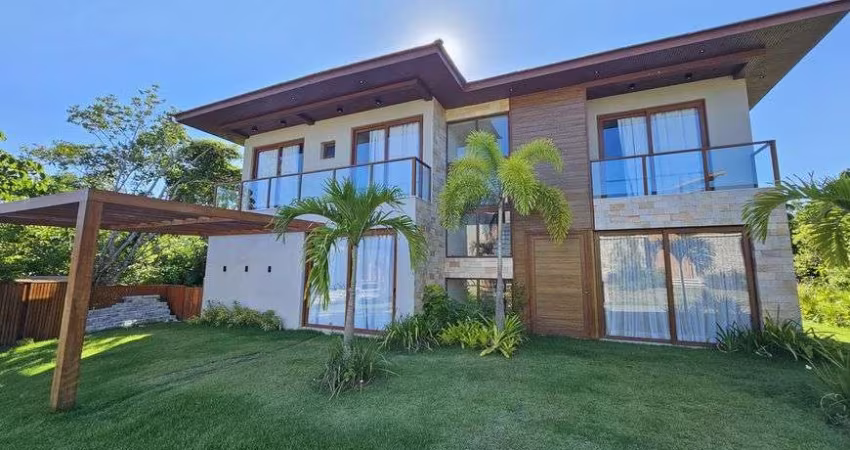 Casa em Praia do Forte com 6|4, 06G e 473M²