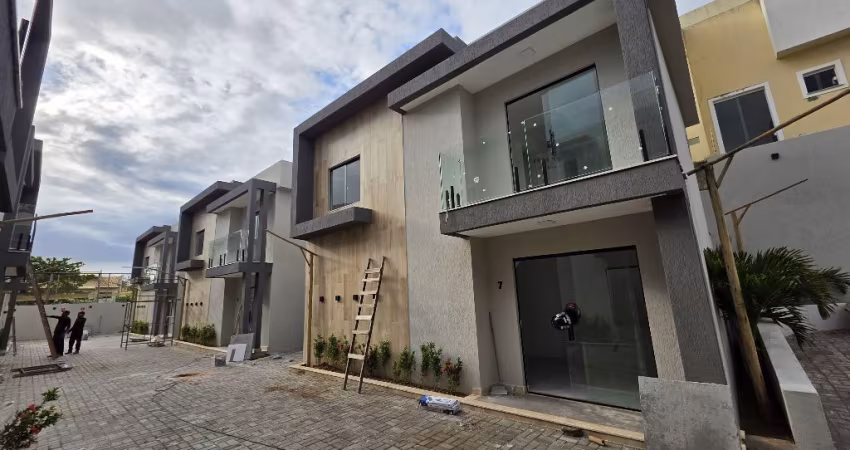 EXCELENTE CASA SOLTA EM CONDOMÍNIO FECHADO EM VILAS DO ATLÂNTICO / IPITANGA