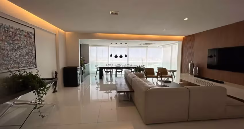 Lindíssimo apartamento no alto do itaigara 03 suítes