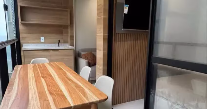Apartamento na barra  porteira fechada – finamente decorado