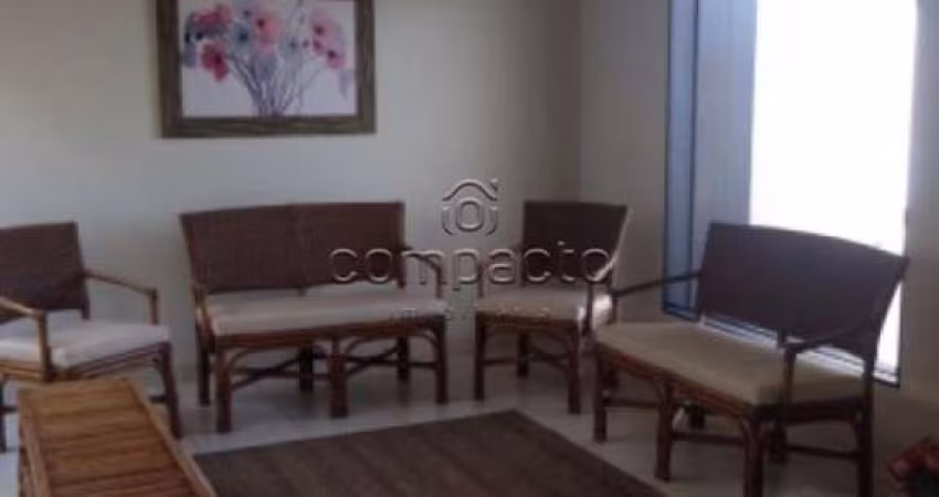 Comercial Sala/Loja Condomínio em São José do Rio Preto