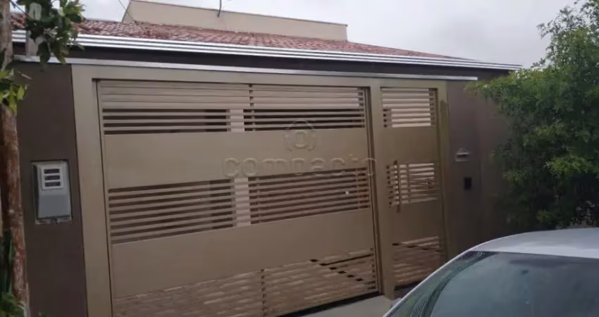 Casa com 3 quartos à venda no Jardim Astúrias, São José do Rio Preto 
