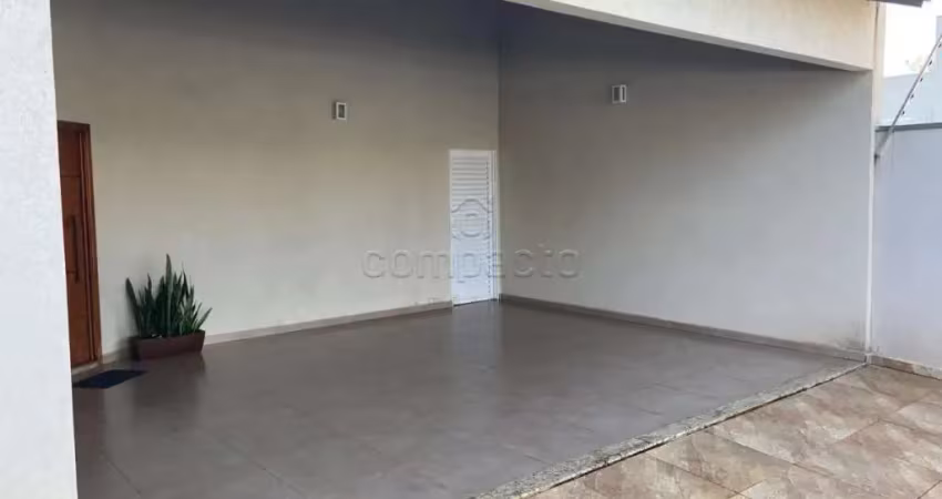 Casa Padrão em Mirassol