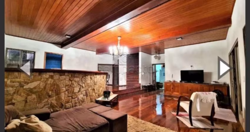Casa Sobrado em São José do Rio Preto