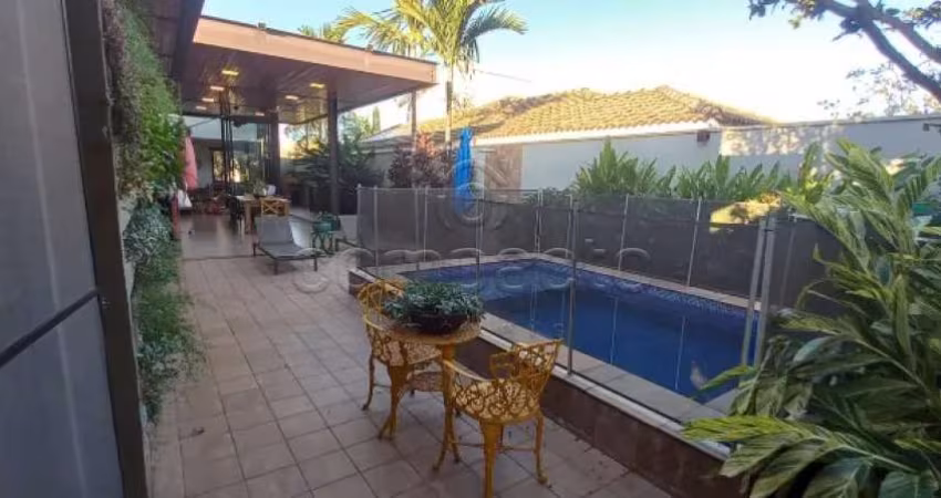 Casa Condomínio em Mirassol