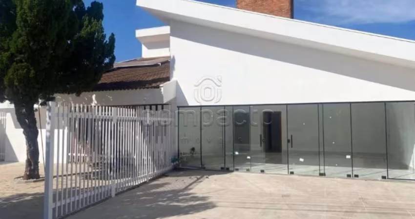 Comercial Casa em São José do Rio Preto